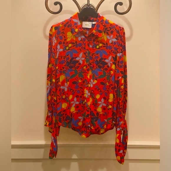 NWT *ANTHROPOLOGIE* Maeve *BLITHE* Button Down Blouse … *FLORAL•FRUIT* … Size: 6 - Picture 3 of 5